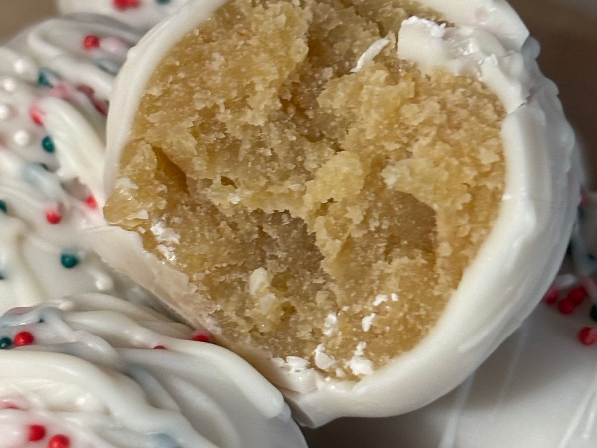 Audrey’s Favorite Cake&nbsp;Pops